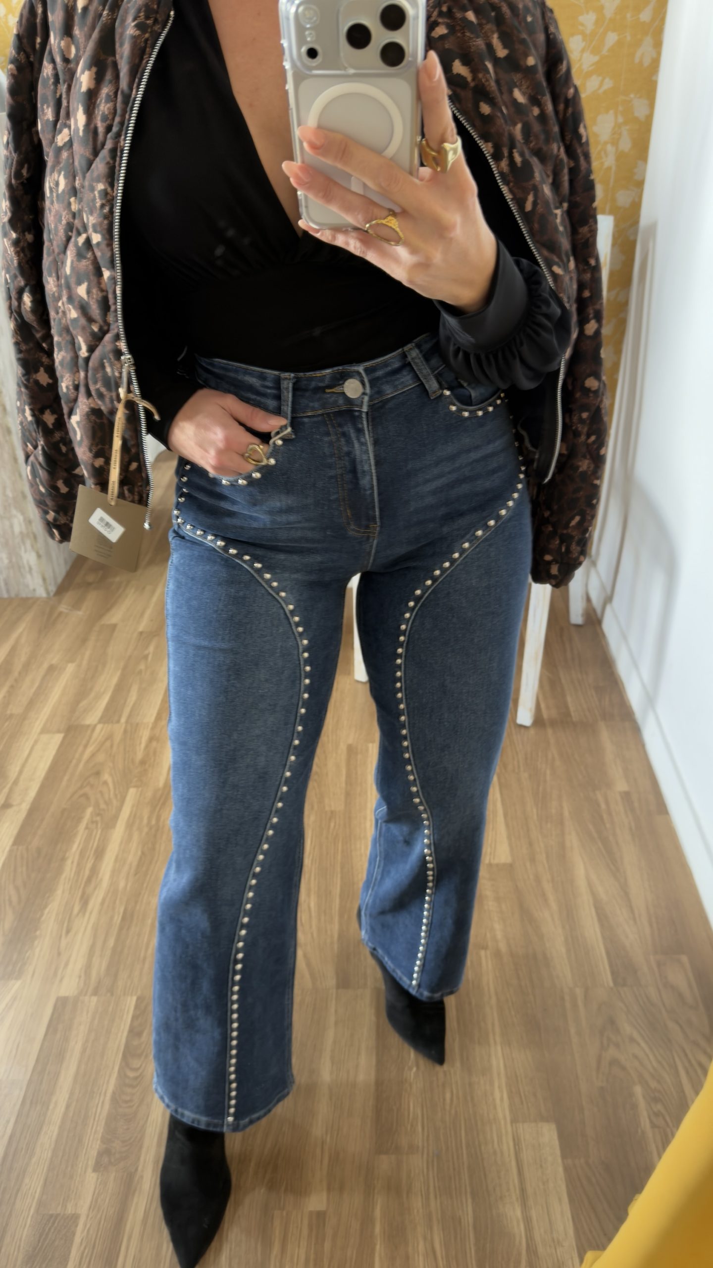 Jeans tachas