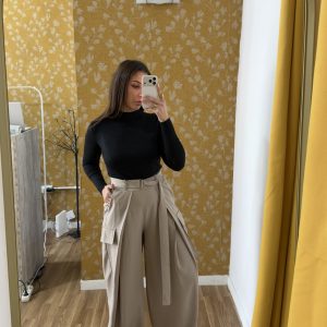 Pantalón cargo taupe