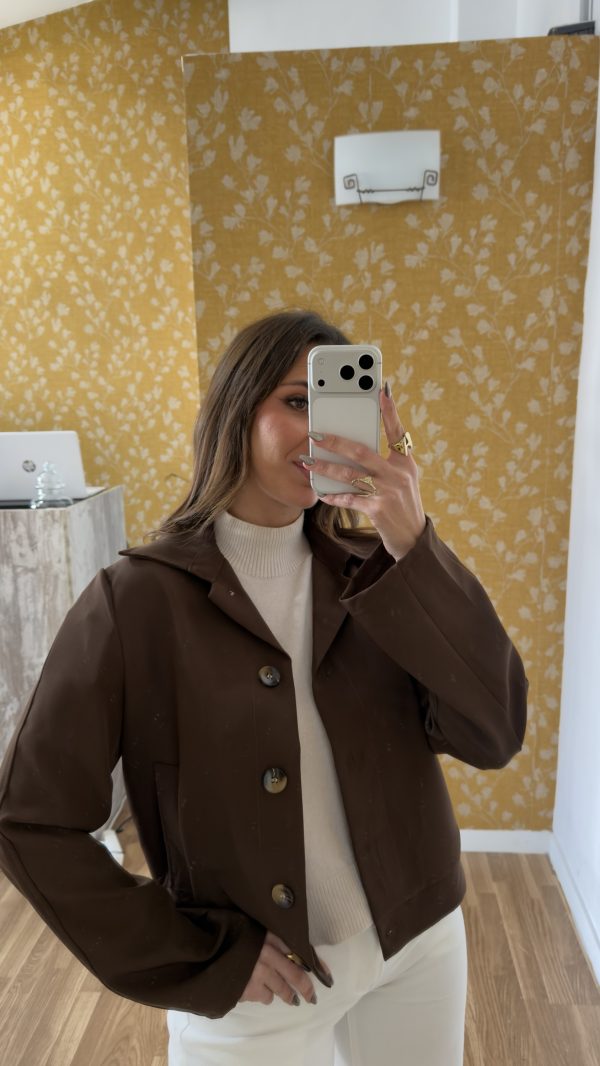 Chaqueta chocolate