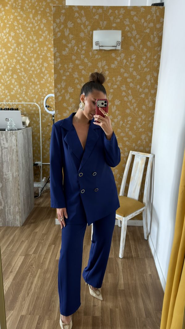 Traje chaqueta azul pavo