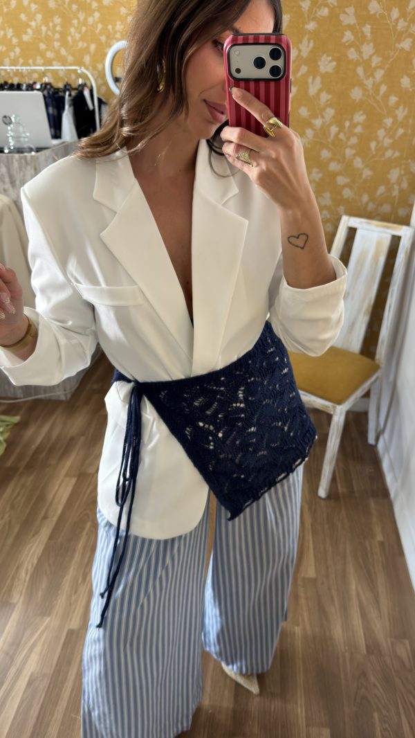 Pañuelo croché azul