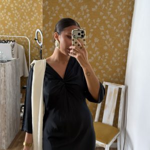 Vestido satén negro