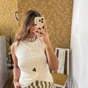 Top blanco cruzado